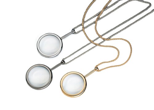 Pendant magnifier