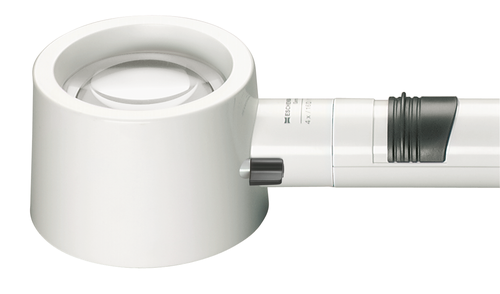 Illuminated magnifier