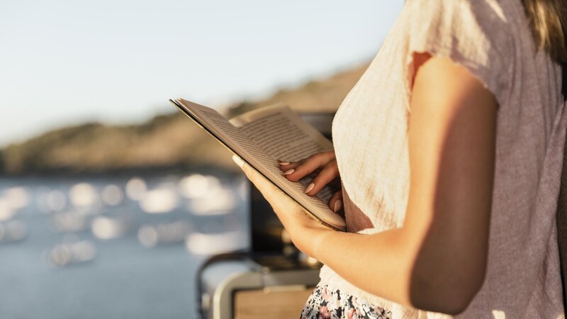 Entspannt Lesen am Strand – Hilfreiche Tipps