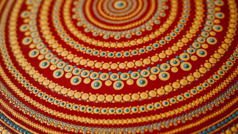 Dot Painting: Mit maxiPLUS ein meditatives Hobby entdecken