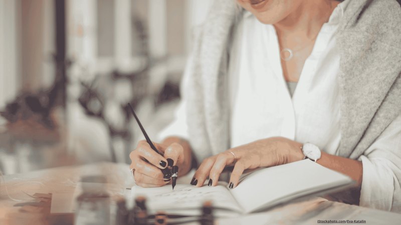 Kalligrafie lernen: 3 Tipps, um Buchstaben besser zu schreiben