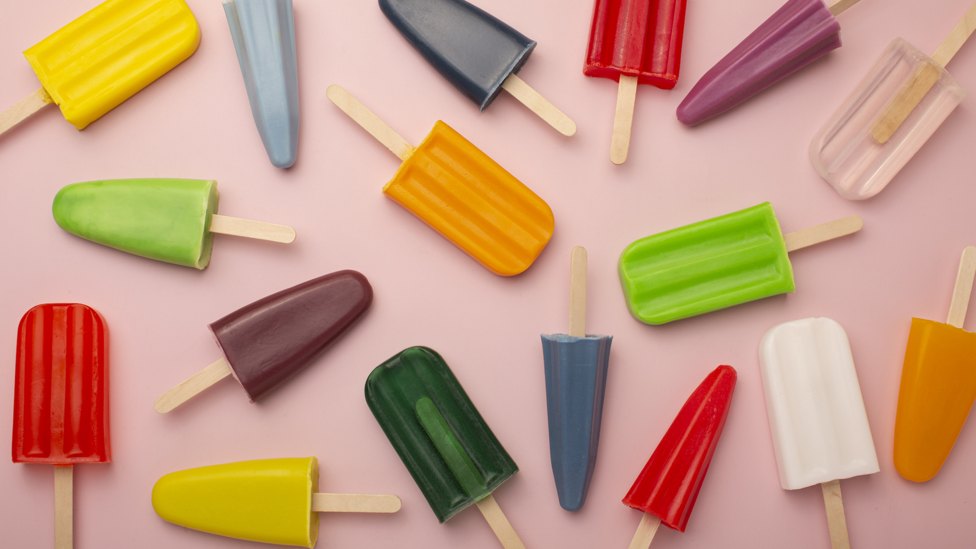 Das Foto zeigt verschiedene Popsicles.